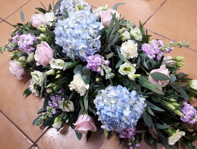 Mixed Coffin Spray