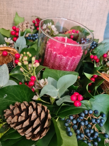 Winter Hedgerow Candle Arrangement