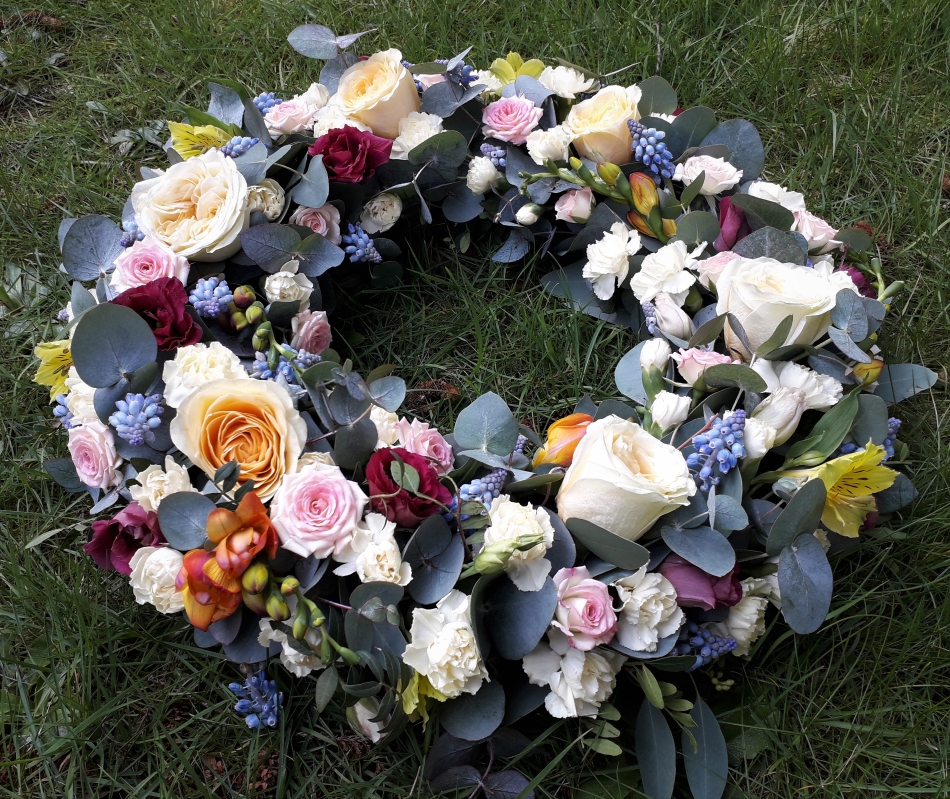 Mixed Wreath