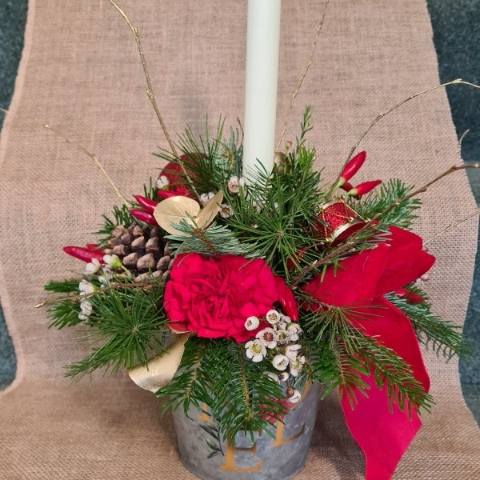 Christmas Candle Arrangement Workshop 16th December