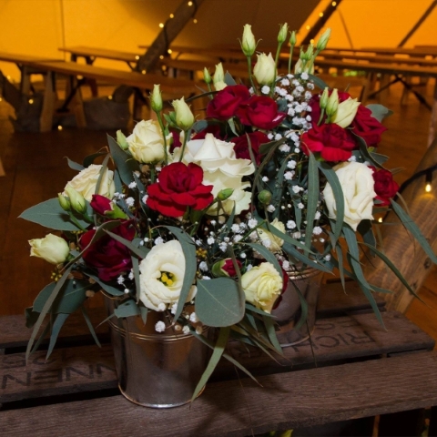 Summer Zinc Tin Arrangement 20th May 2026